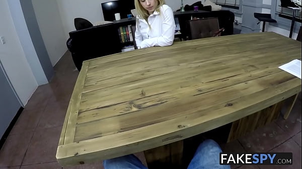 Interviewed teen gives up pussy for extra cred with boss